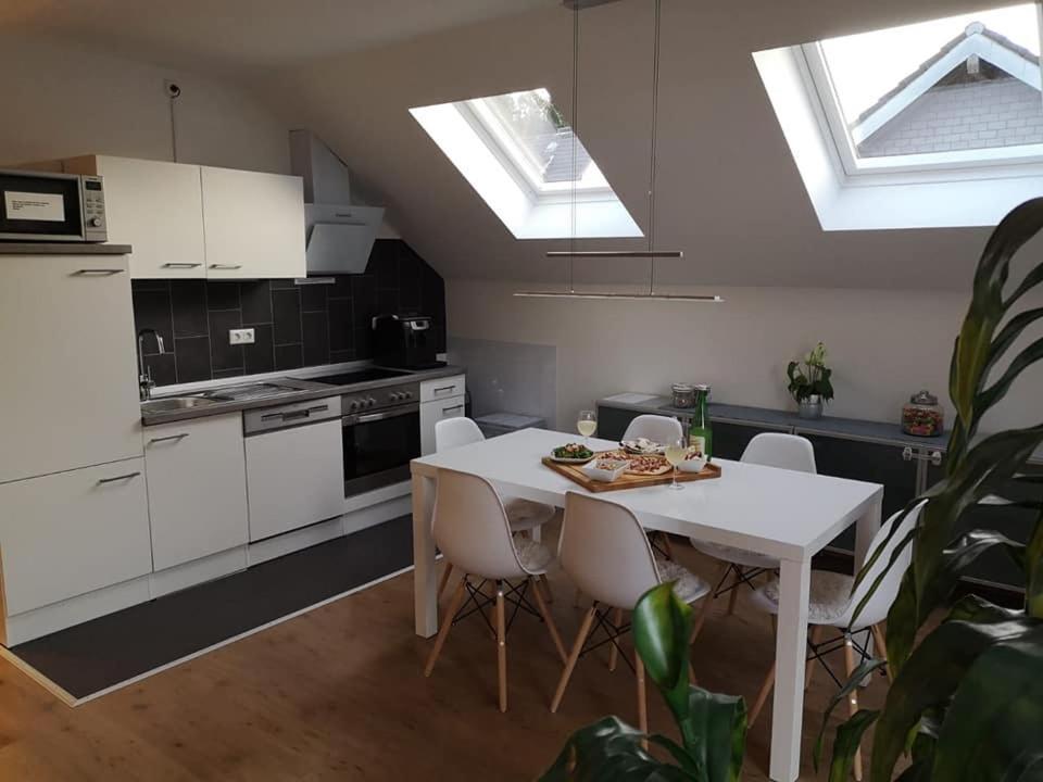 Haus Am Hang; Ferienwohnung Fernblick Stolberg  Exterior photo